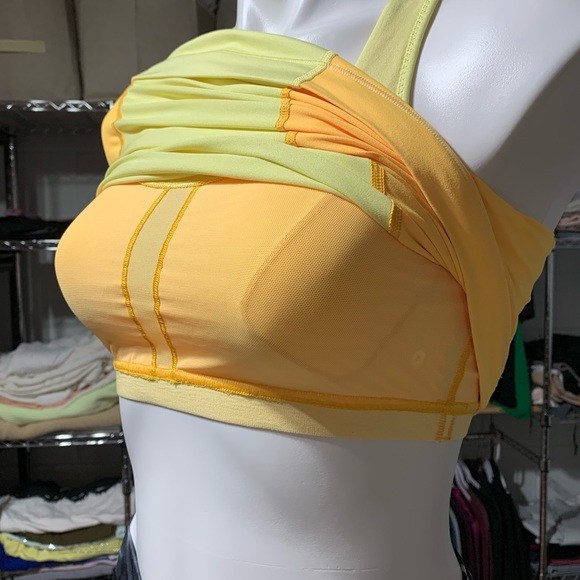 ❌SOLD❌Lululemon 🍋 top 🍋 - Picture 5 of 8